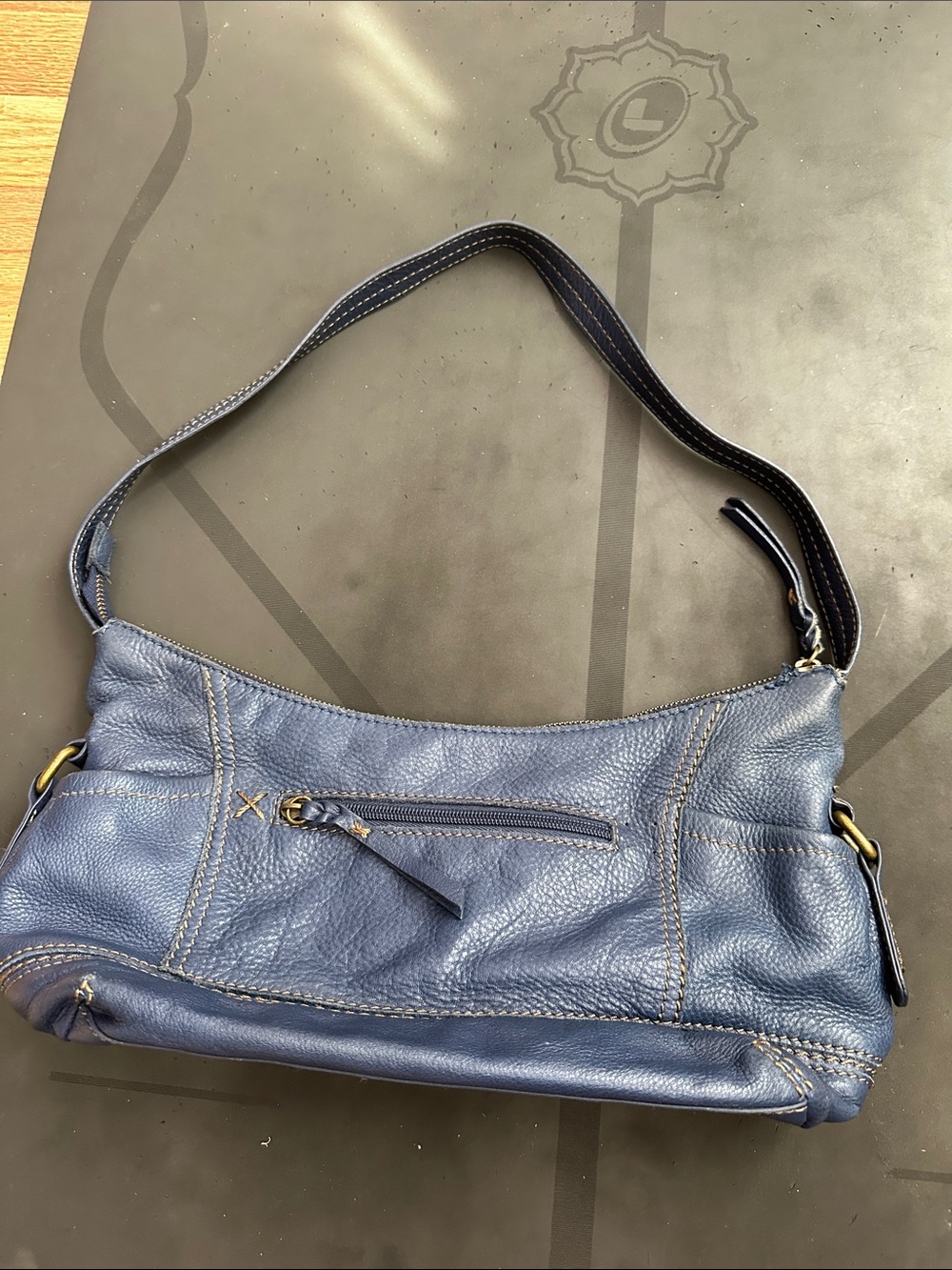 The Sak Y2K Leather Shoulder Bag in Navy Blue